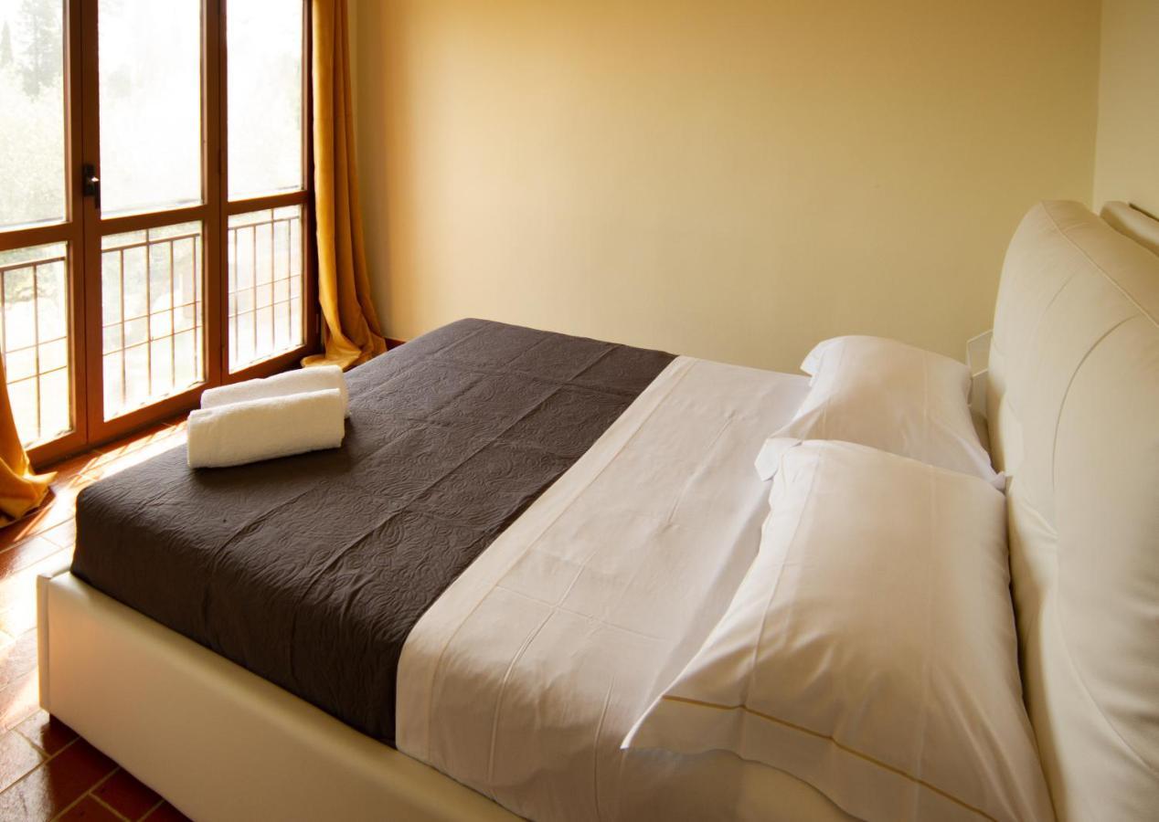 מונטופולי אין ואל ד'ארנו Montevecchio Apartments מראה חיצוני תמונה