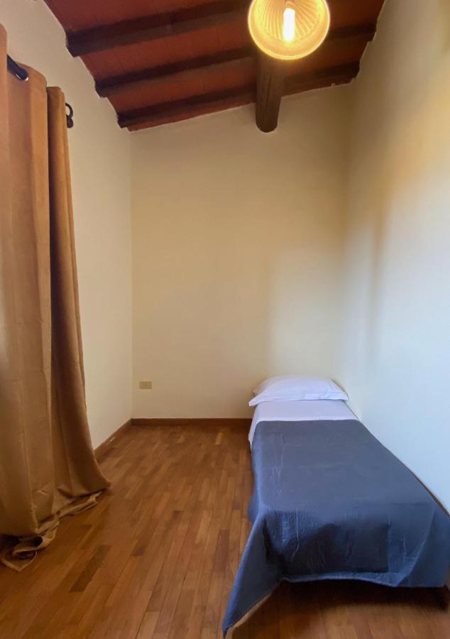 מונטופולי אין ואל ד'ארנו Montevecchio Apartments מראה חיצוני תמונה