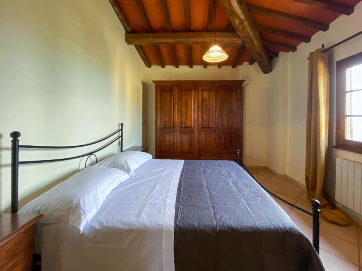 מונטופולי אין ואל ד'ארנו Montevecchio Apartments מראה חיצוני תמונה
